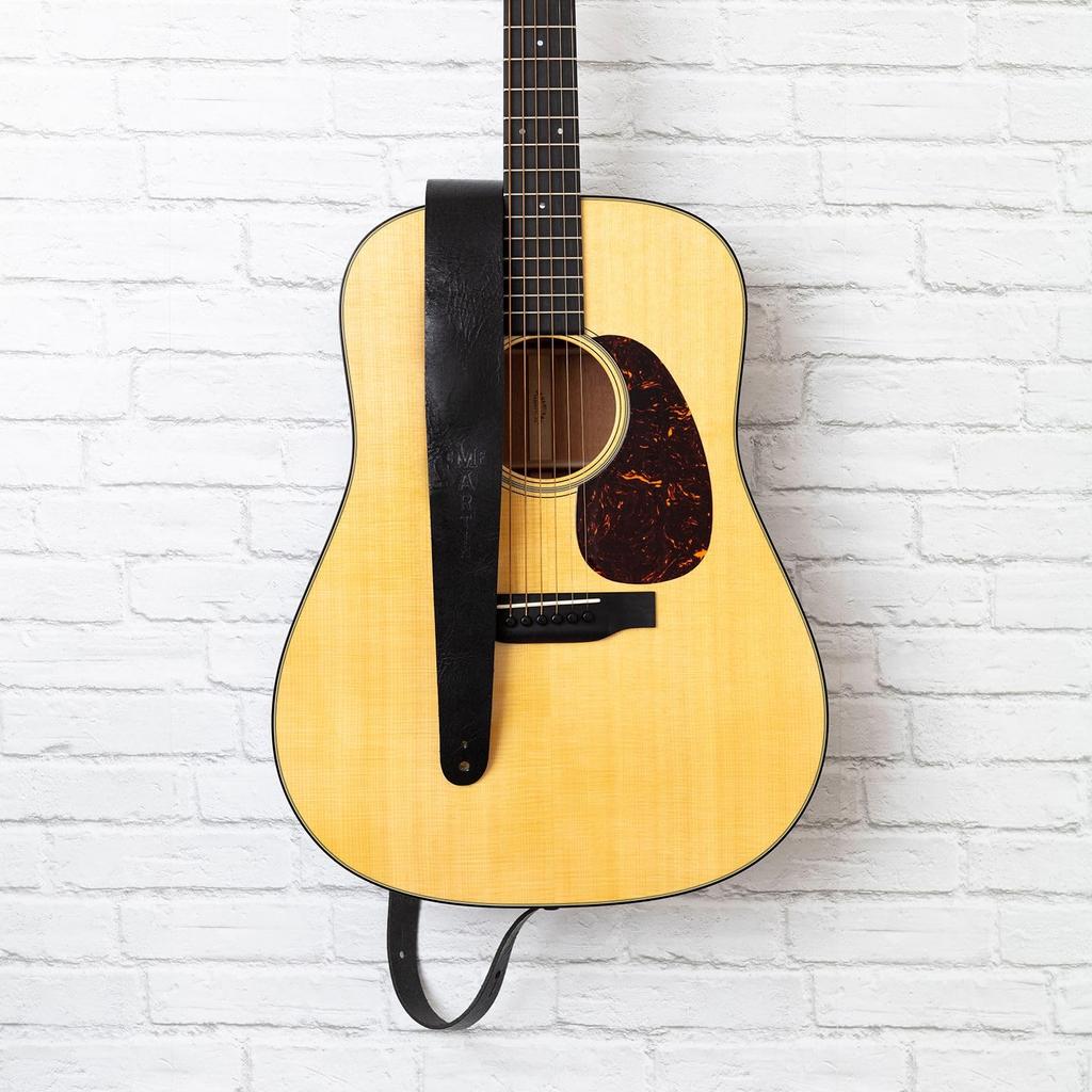 Martin Vintage Leather Straps Black 18A0064 Martin Vintage Leather Guitar Strap Black Lightweight Leather Strap with Logo – 100% C.F.