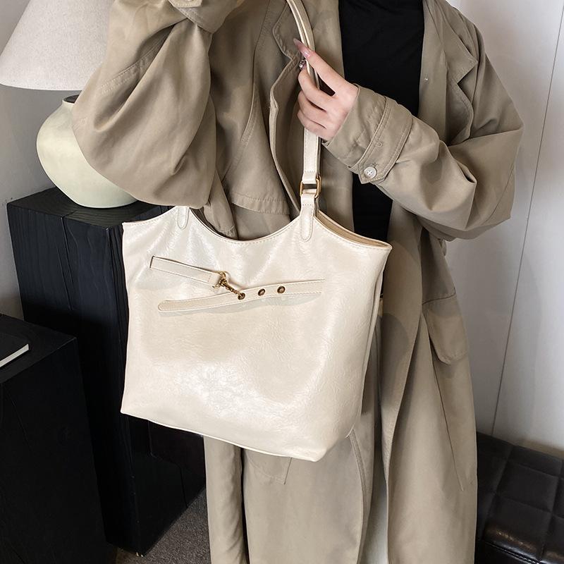 Retro Bag Women'S Large-Capacity Casual Shoulder Shopping Bag Commuter Tote Bag To Work