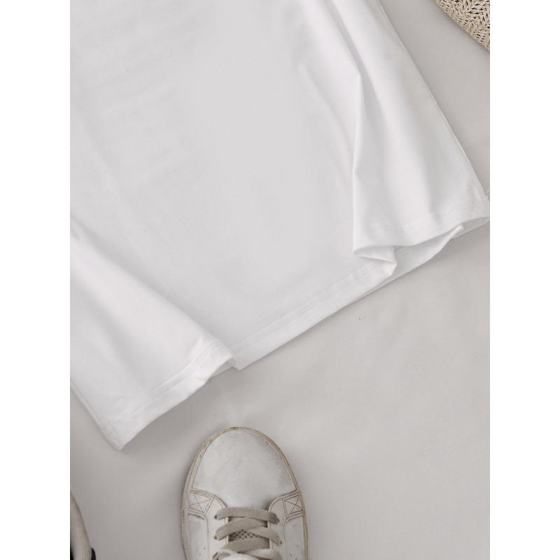 Женская винтажная футболка с графическим принтом "Pinup" - Дизайн "Дива пыльной дороги" в стиле ретро