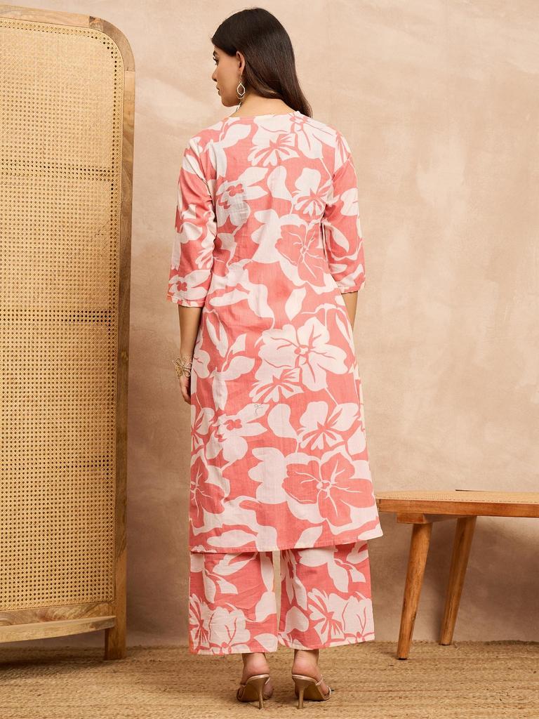 Туника А-силуэта с цветочным принтом и комплекты палаццо