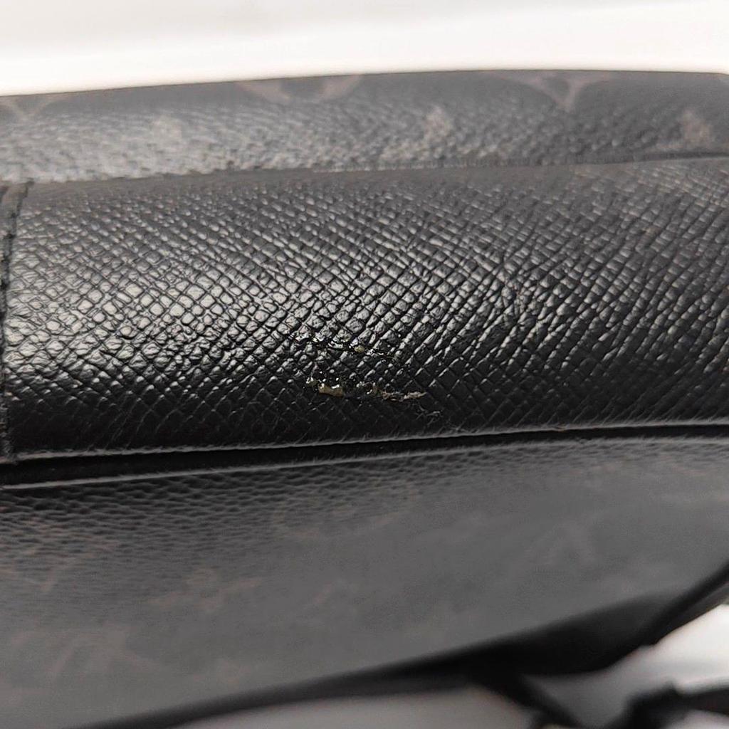 [Pre-Owned] Outdoor Classic Monogram Leather Coated Canvas Messenger Bag - Very Good #R8WYAD