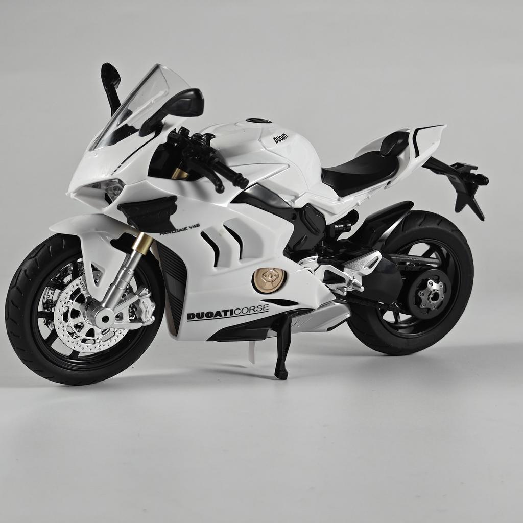 Моделирование 1:12 Модель мотоцикла Ducati V4S из литого металла Со звуком и светом Детская игрушка Подарок для детей Коллекционная модель Украшение Модное украшение для витрины