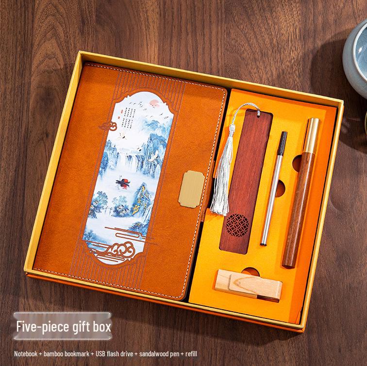 Подарочный набор из креативных деловых блокнотов 2025 года с магнитной застежкой