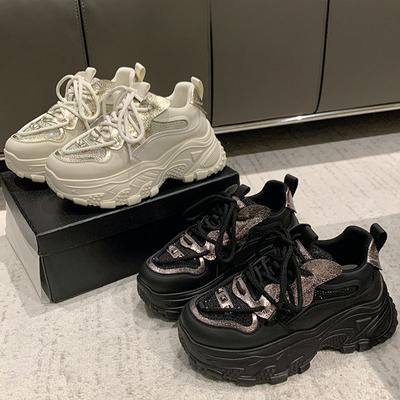 Кожаные туфли для папы, детская модная весенне-летняя новая универсальная обувь на толстой подошве, увеличивающая рост, и тонкая повседневная спортивная обувь