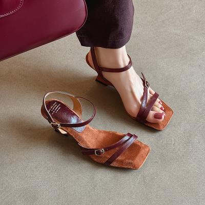 Модное слово с босоножками на танкетке с открытым носком, женская летняя новинка, квадратный носок, высокий каблук, женская обувь