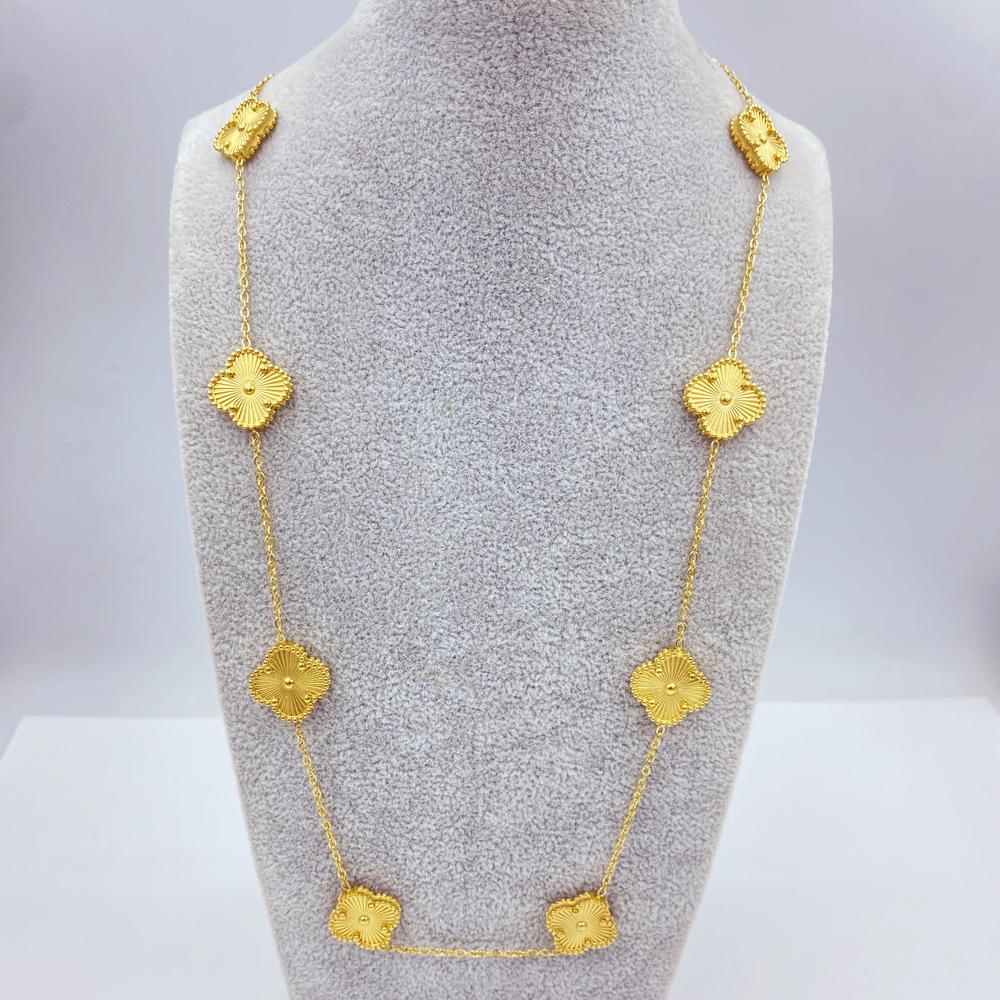 15 мм Титановая сталь Четырехлистный цветок 10 цветов Цепочка для свитера 60 см Двойное удачное ожерелье с четырехлистным клевером