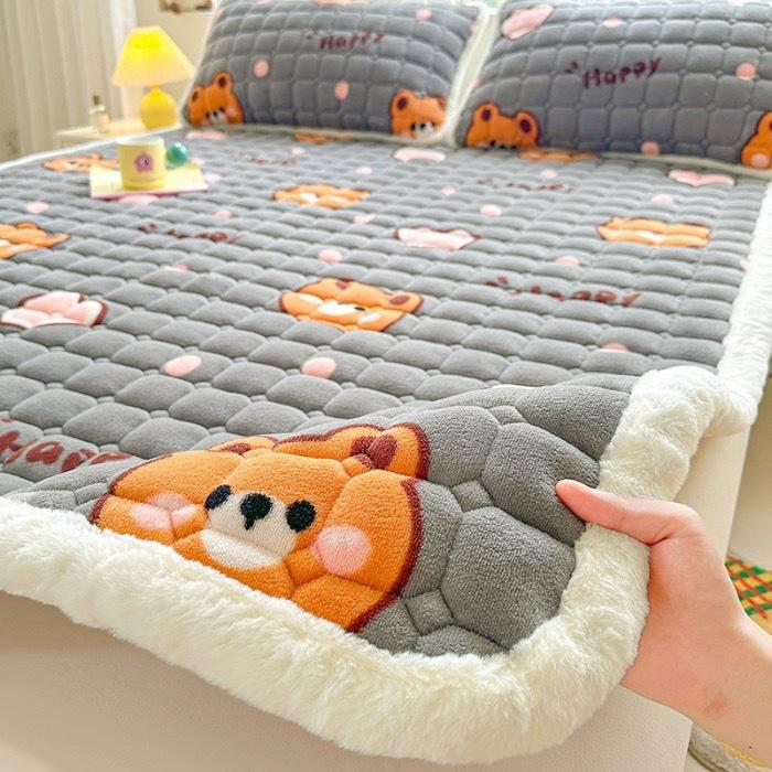 Матрас-подушка из молочного бархата для домашнего использования, зимний коралловый бархатный матрас для тепла и утолщения