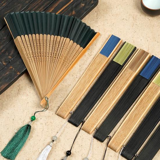Folding Fan with Tassel Hollow Out Faux Silk Bamboo Stronge Hinge Chinese Vintage Style Photo Prop Party Decoration Supply Classical Dance Prop