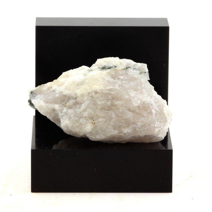 Pierres et Minéraux. Quartz. 34.2 ct. Estrie, Québec, Canada.