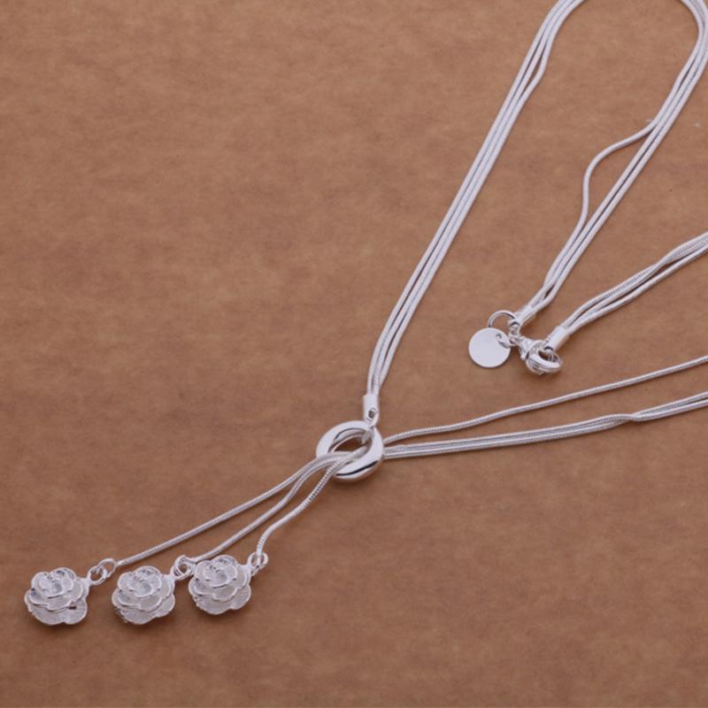 925 Sterling Silver Necklace Pendan Three Rose Flowers For Women Exquisite Student Girlfriend Jewelry Accessories Wedding GiftGood product