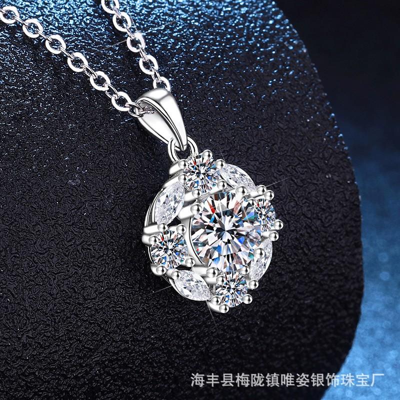 Moissanite Rose Necklace 1ct Choker Luxury Small Style Women