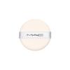 M A C Lightful C quiCk Finish Cushion Компактный футляр-спонж