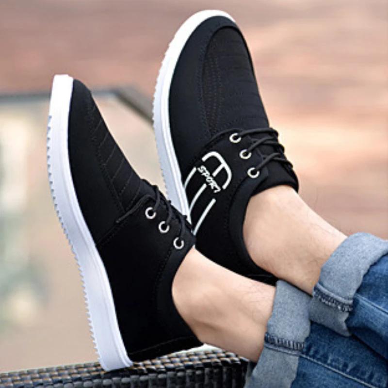 Модные новые повседневные парусиновые туфли для мужчин, легкие спортивные дышащие туфли, мужские классические вулканизированные туфли, модная обувь на шнуровке 2024 года