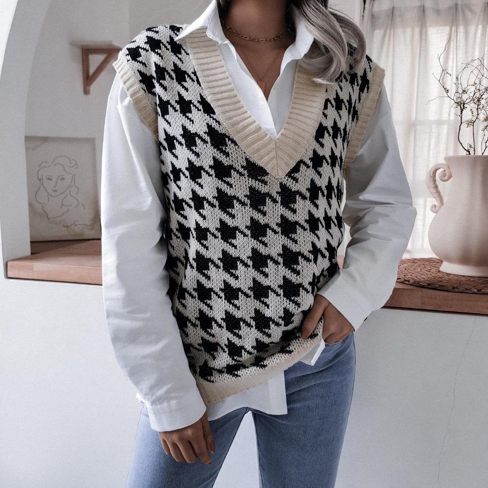 Women's Autumn and Winter V-neck Chibi Check Casual Loose Knitted Sweater Vest