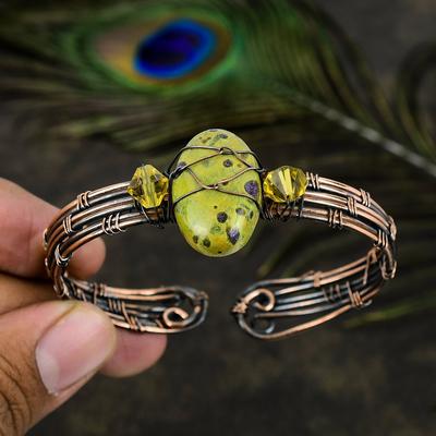 Браслет-манжета из натурального камня стихтит, медной проволоки, регулируемый P9u43