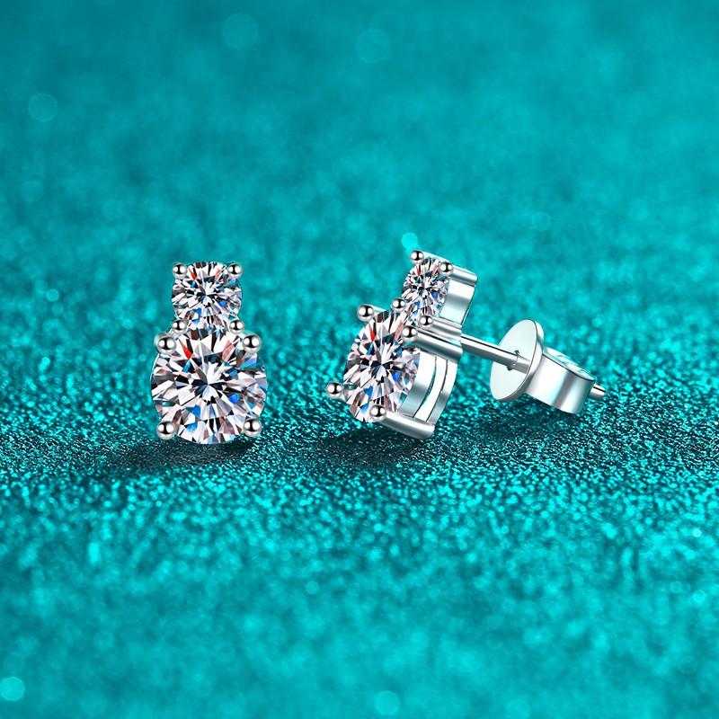 Sterling Moissanite Stud Earrings Women Minimalist Daily Wear Office Chic Cold Aesthetic