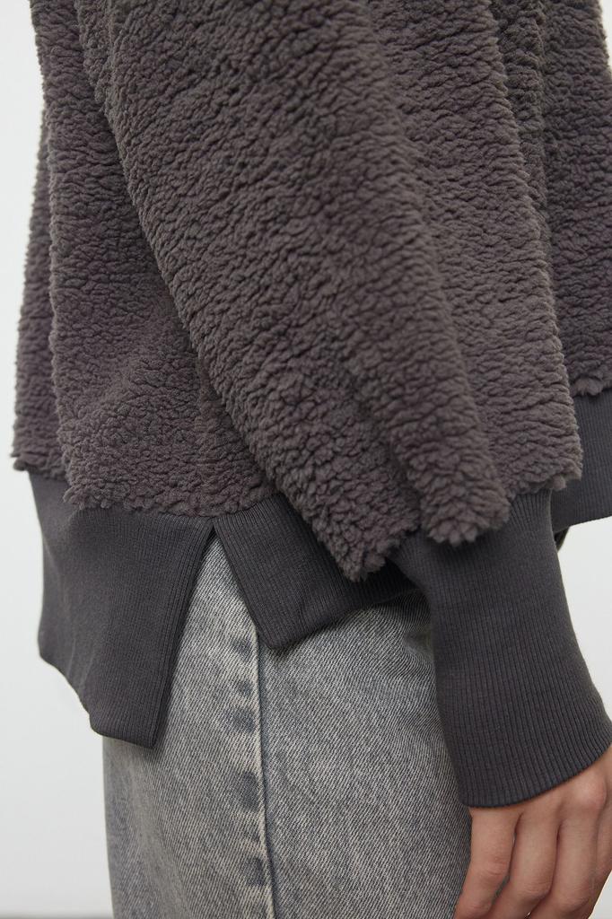 Женская модная стильная толстовка антрацитового плюша, непринужденная удобная удобная посадка с круглым вырезом, плюшевая вязаная толстовка