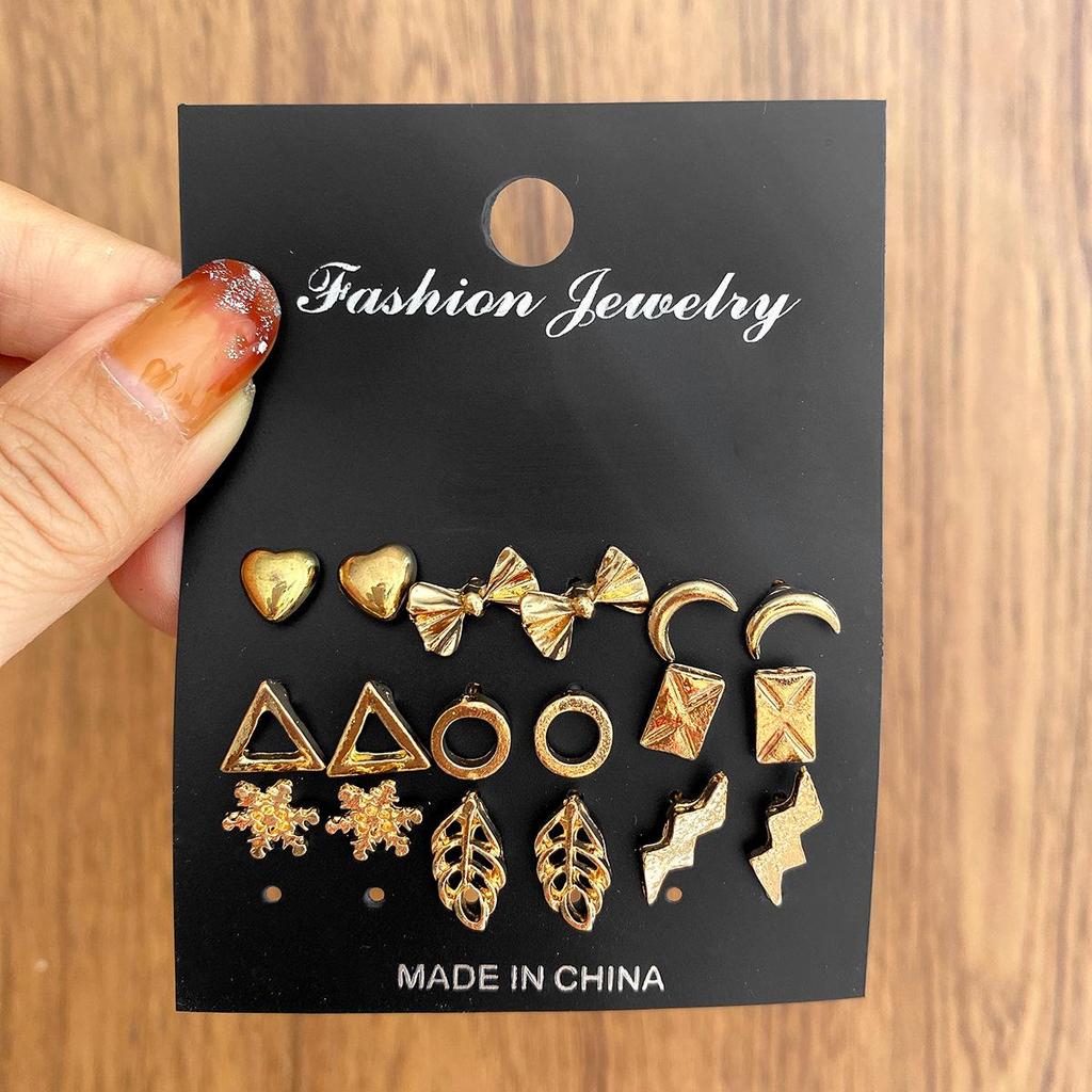Креативный комплект модных сережек: Серьги с цветами, сердечками, бабочками, белыми камнями и жемчугом