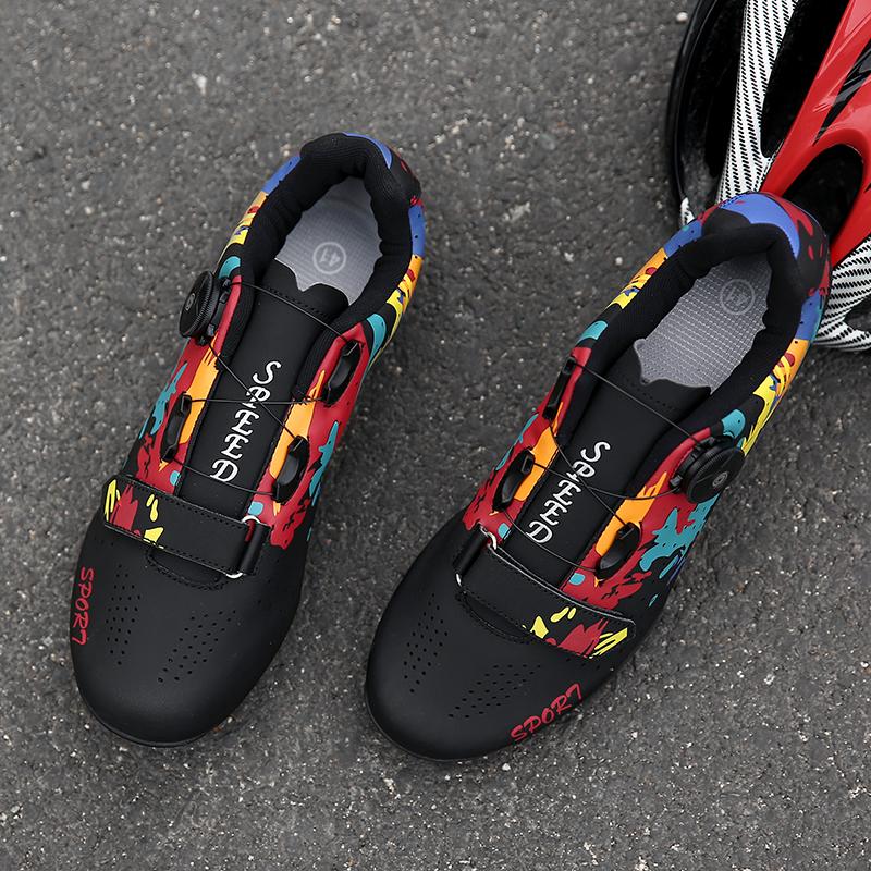 Модные велосипедные кроссовки МТБ с шипами Мужские карбоновые спортивные туфли для скоростного велосипеда Женские горные гоночные плоские SPD обувь для шоссейного велоспорта