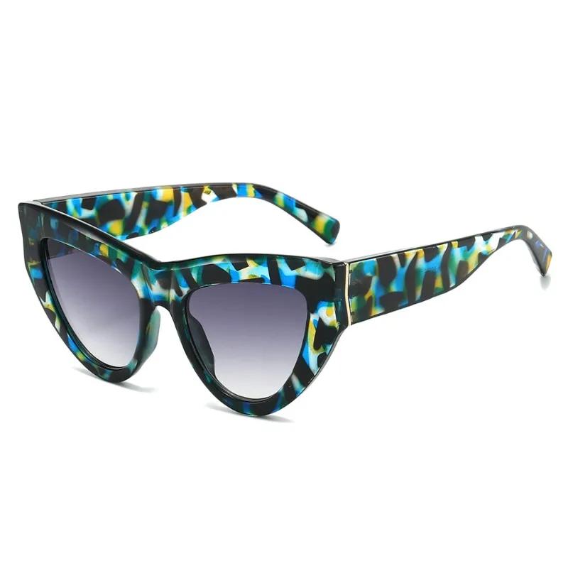 Hot Selling Women's Triangular Cat Eye High-End Fashion Sunglasses UV400 Protection Sun Glasses with Unique Design Best Seller