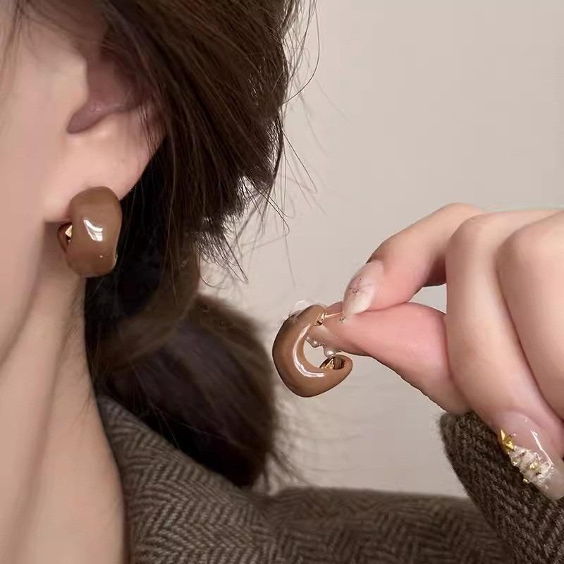 Ретро Гонконгский стиль Серьги Женские Легкая роскошь Высокий класс Нишевые Осенне-зимние серьги Серьги