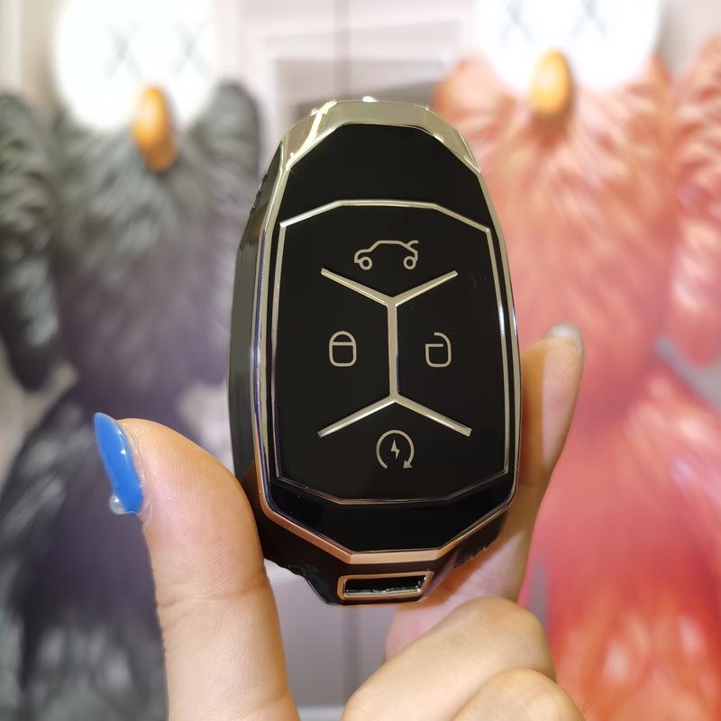 Lynk & Co 01/02/03 Key Case: Women's High-End New Energy Key Bag with Buckle