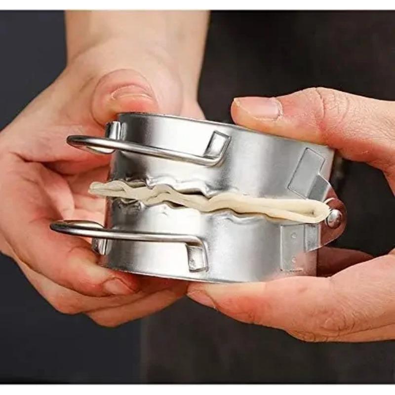 Stainless Steel Dumpling Maker, Household Dumpling Skin Pressing Mold, Lazy Dumpling Kneading Tool, Leak Proof Filling Dumpling Clip