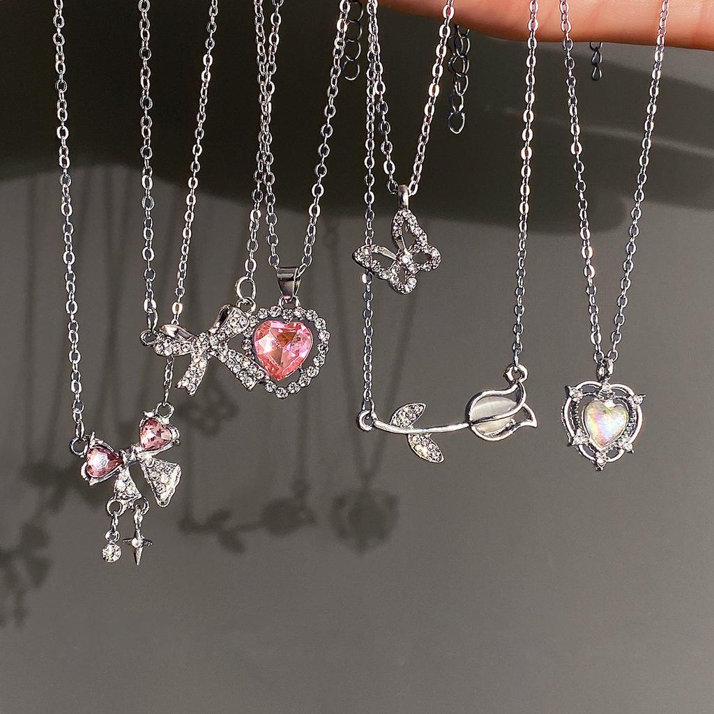 Y2K Pendant Necklaces Sets Women Crystal Butterfly Angel Wing Heart Necklaces Elegant Exquisite Daily Wear Jewelry Accessories