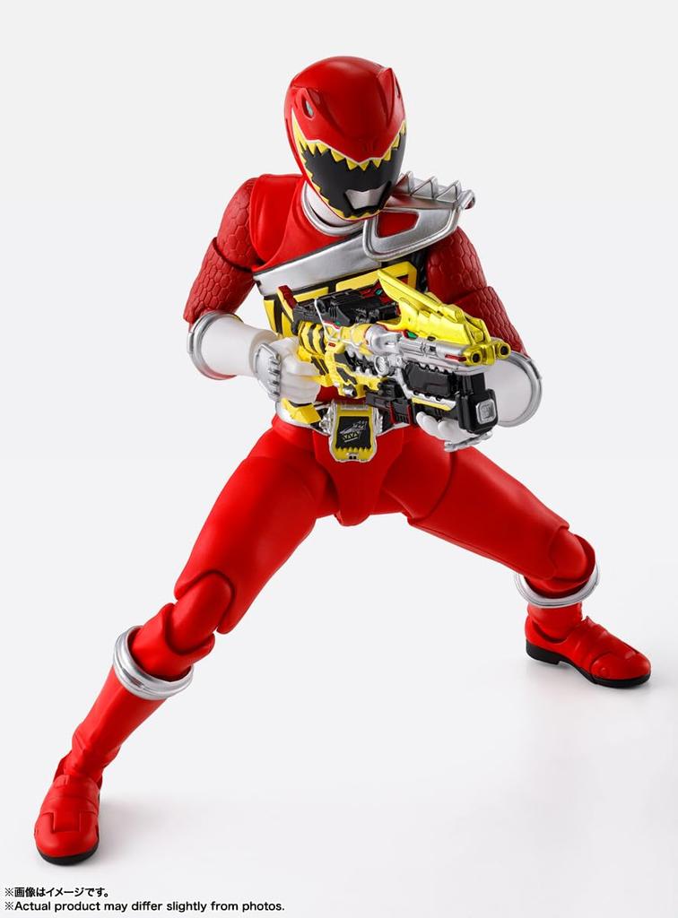 TAMASHII NATIONS Zyuden Sentai Kyoryuger Kyoryu красная 145 мм окрашенная подвижная фигурка SHFiguarts (Синкочо Сейхо) приблизительно. АБС и ПВХ