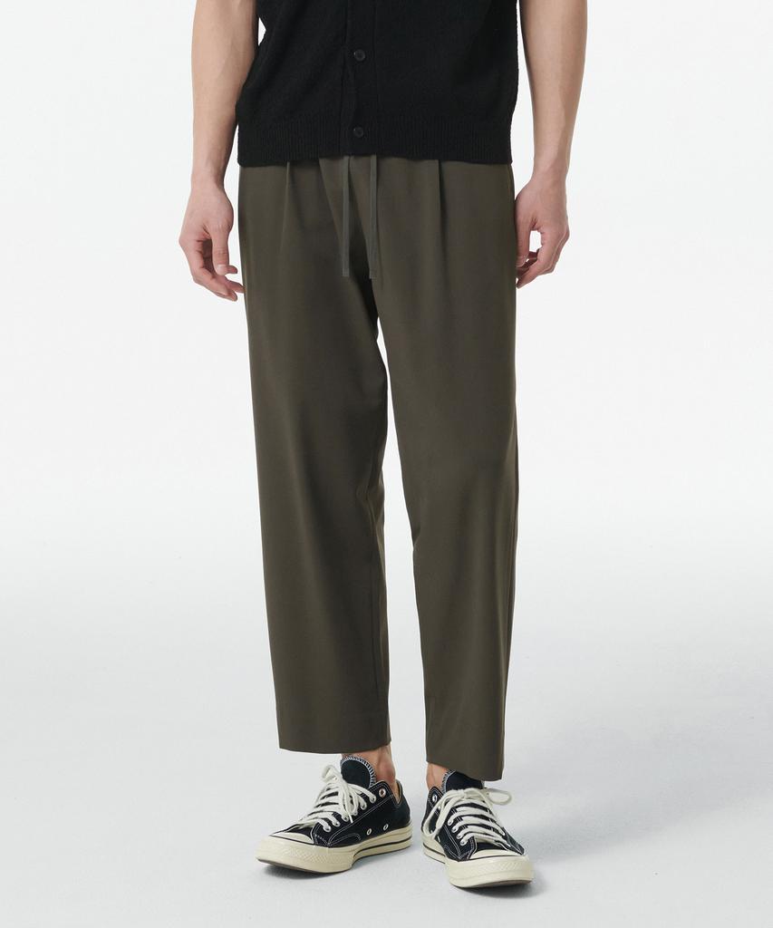 MUSINSA STANDARD Wide Easy Banding Crop Slacks [Dusty Khaki]