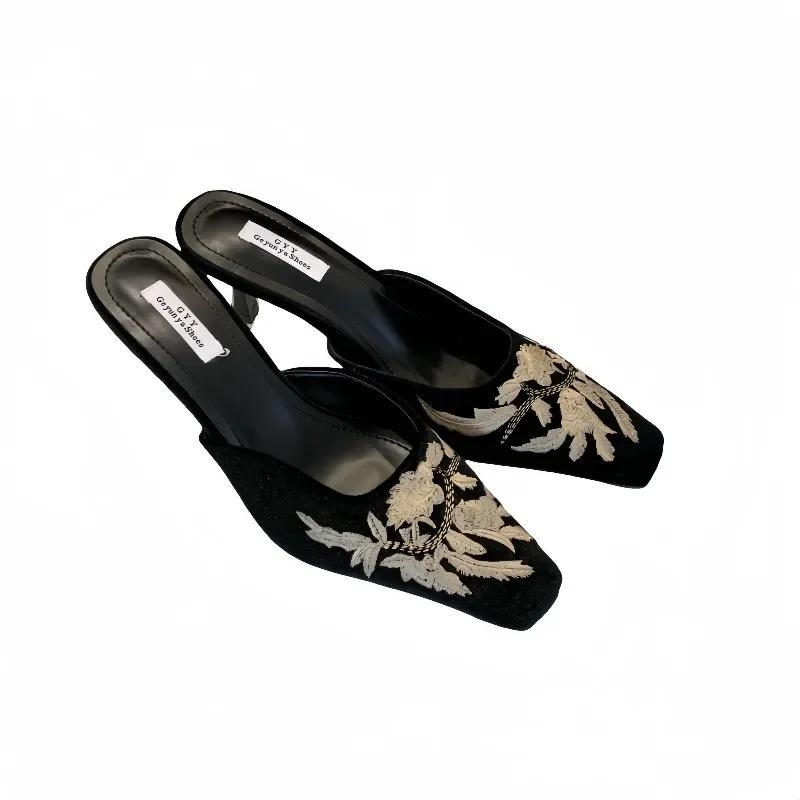 Тапочки Baotou с вышитыми цветами, женские туфли с полутопом, новый продукт, ретро-мода, квадратная женская обувь