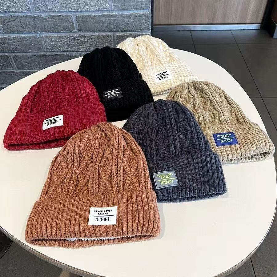 New velvet hat women's autumn and winter warm ear protection Merad Han face small pullover wool stacking hat