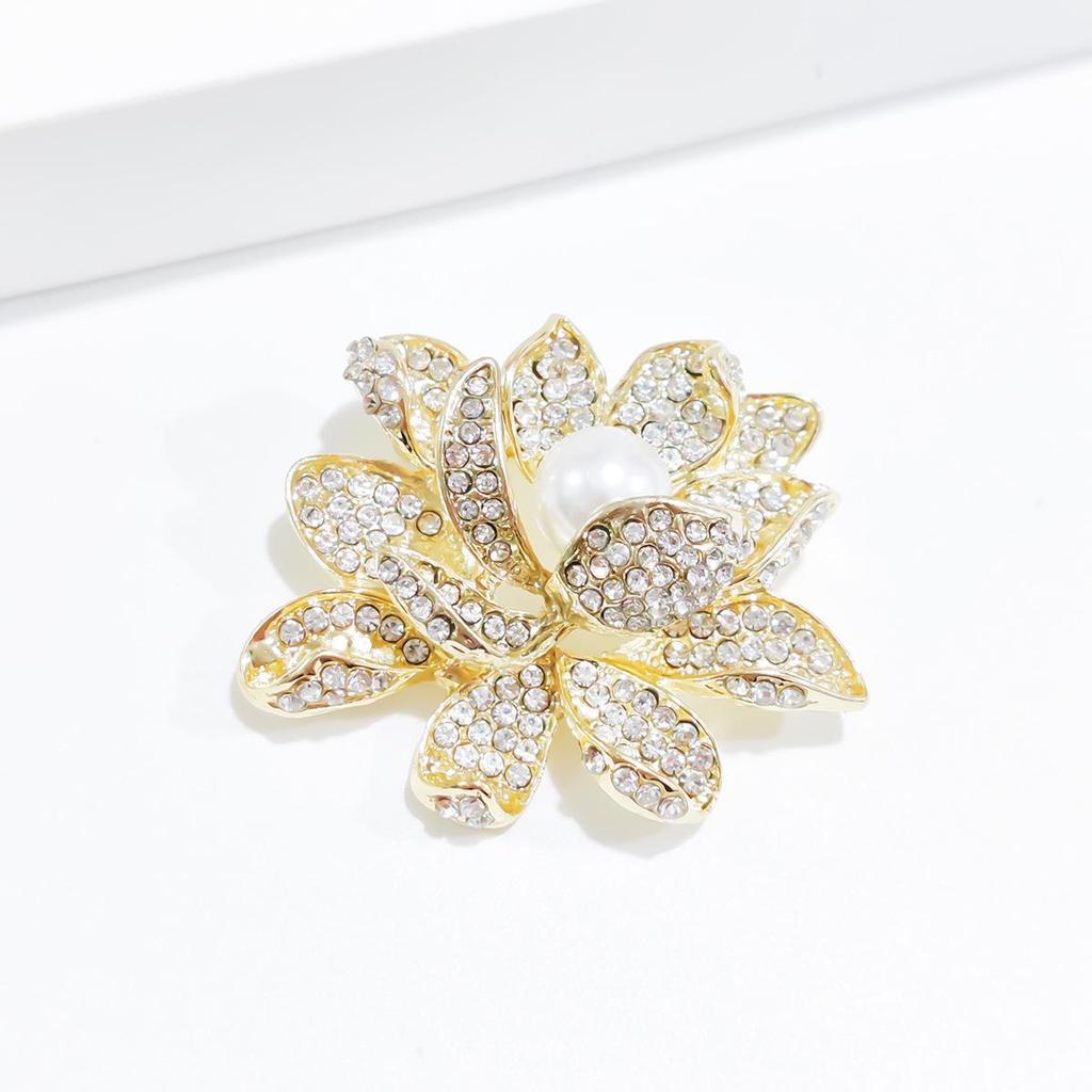 Элегантная брошь Пион с жемчугом и стразами - Шикарный модный аксессуар для лацкана
