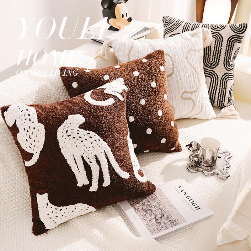 Brown Vintage Throw Pillow Sophisticated Sofa Throw Pillow Set Simple Bedside Cushion for Bedroom Decorative Throw Pillow