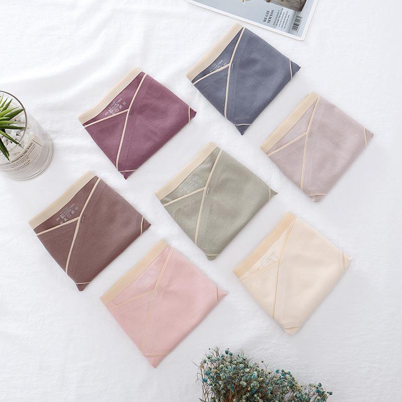 Хлопковые трусики для беременных с низкой посадкой, антибактериальной ластовицей и бесшовной поддержкой живота для раннего и среднего-позднего сроков беременности.