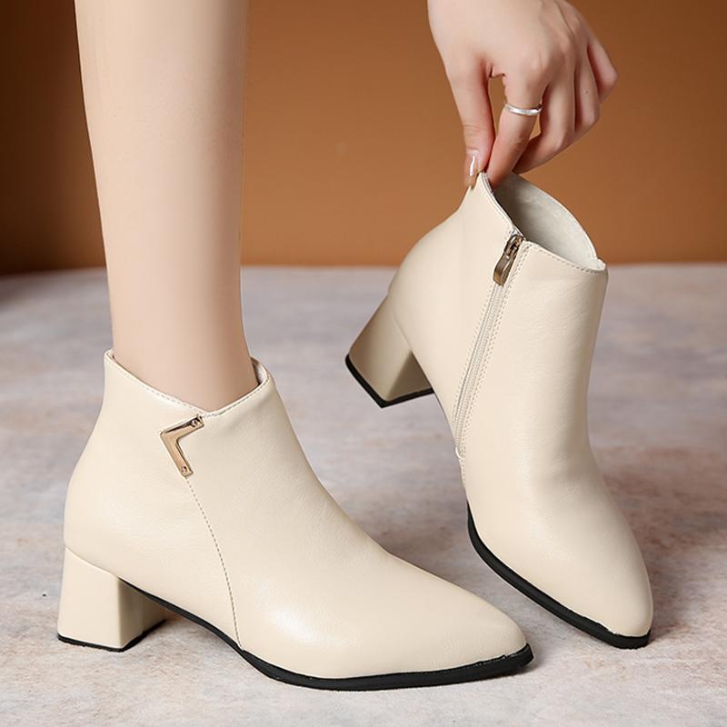 Leather Women Snow Ankle Boots Pointed Toe Mid Heels Designer Retro Shoes Trend Chunky Winter Chelsea Boots New Botas Mujer