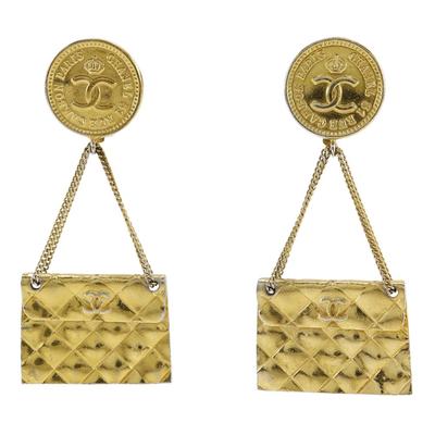 Matelasse Bag Motif Earring COCO Mark Vintage Plated Gold 37.8g Women Used