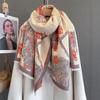 Новый ретро шарф-жаккард с цветочным узором из имитации кашемира для женщин, высококлассный, универсальный, модный и прочный, для выхода в свет, чтобы украсить шарф