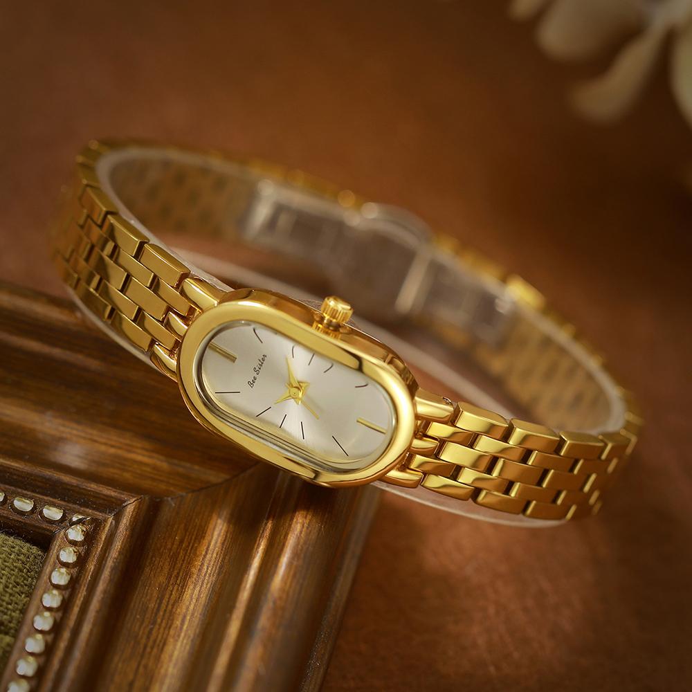 Vintage Gold Woman Watch Elegant Casual Small Oval Dial Quartz Watches for Woman Waterproof Luxury Stainless Steel Wristwatch
