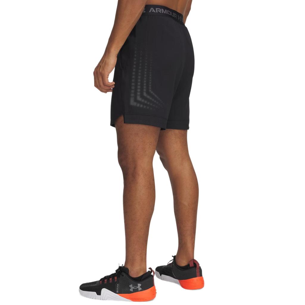 Under Armour VanishWOVEN Спортивные шорты Мужские Черные 001 1390054-001