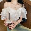 Французская белая рубашка с рюшами на одно плечо для женщин на лето, рыбий скелет для стройности, короткий топ с открытыми плечами