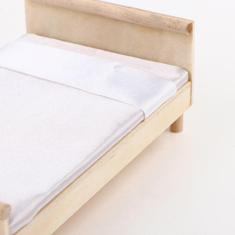 1:12 кукольных домиков Мини Мебель Спальня Микро Сцена Модель Деревянная Ткань Двуспальная Кровать