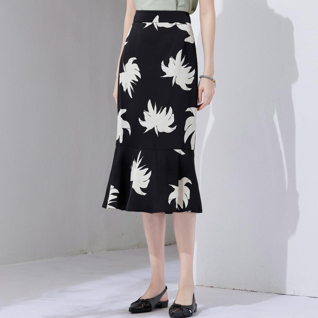 Gentle and intellectual printed ruffle edge skirt for women in summer, elegant and high waisted skirt