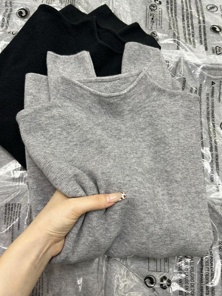 Don't Miss Out! Women's Slim-Fit High-Neck Grey Sweater with Base Layer – Warm, Knitted Autumn/Winter Style Top.
