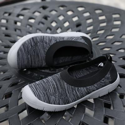 Новые туфли большого размера для мамы среднего возраста, дышащая сетка, плоские туфли с круглым носком, повседневные туфли для женщин