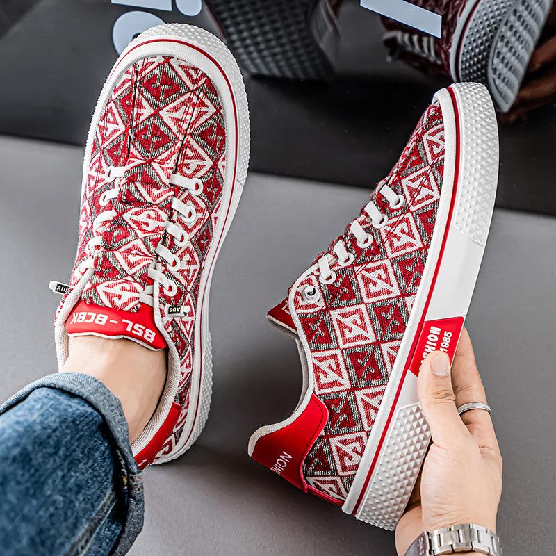 Мода 2025 Новые Трендовые Универсальные Дышащие и Повседневные Холщовые Туфли для Мужчин Круглый Носок Низкий Верх Плоские Мужские Кеды Трендовая Обувь