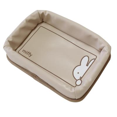 Поднос на приборную панель [miffy] (Подглядывающая Миффи)