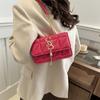 Fashion chain 2025 small square bag beautiful retro foreign style women's bag spring new trendy personality shoulder messenger bag