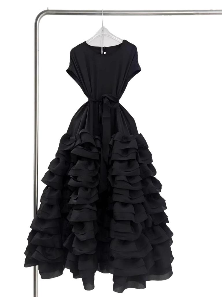 Elegant French Ruffle Waist-Cinching Patchwork Pleated Cake Skirt with Lace-Up Detail