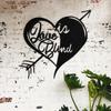 1 шт. Металлический настенный декор Love Is Blind – Настенное украшение в виде сердца, Стильный и трендовый декор для современных домашних стен